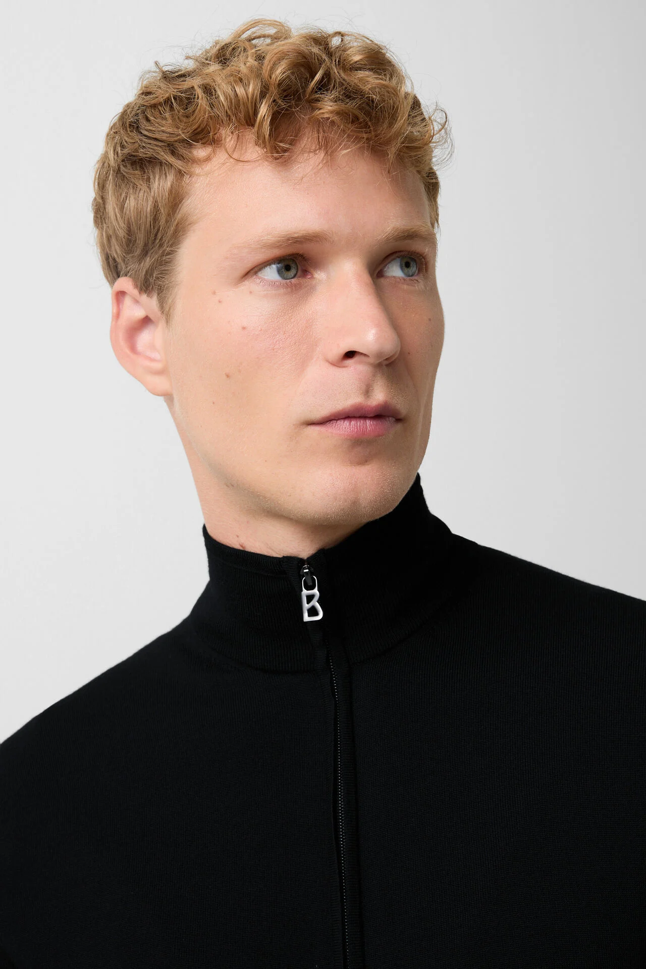 254-8861-9785-026_s01_life_detail_01_b2c_1755516084