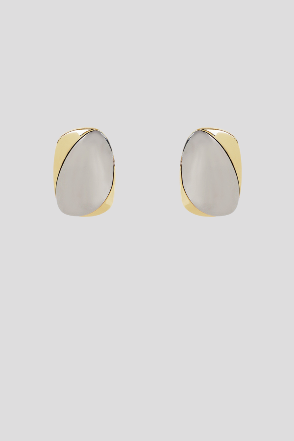 Large contrast metal earrings