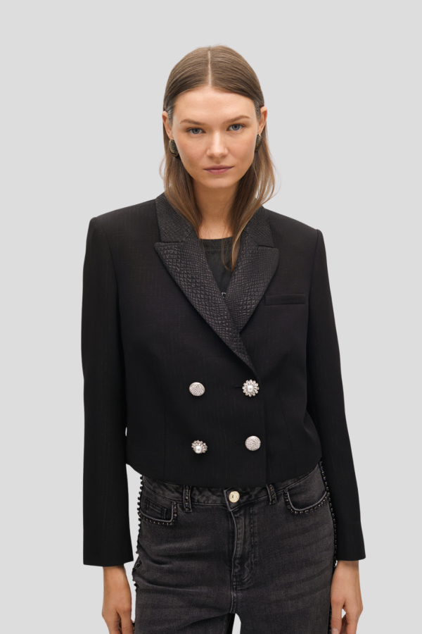 Fitted plaid print blazer with animal print lapels