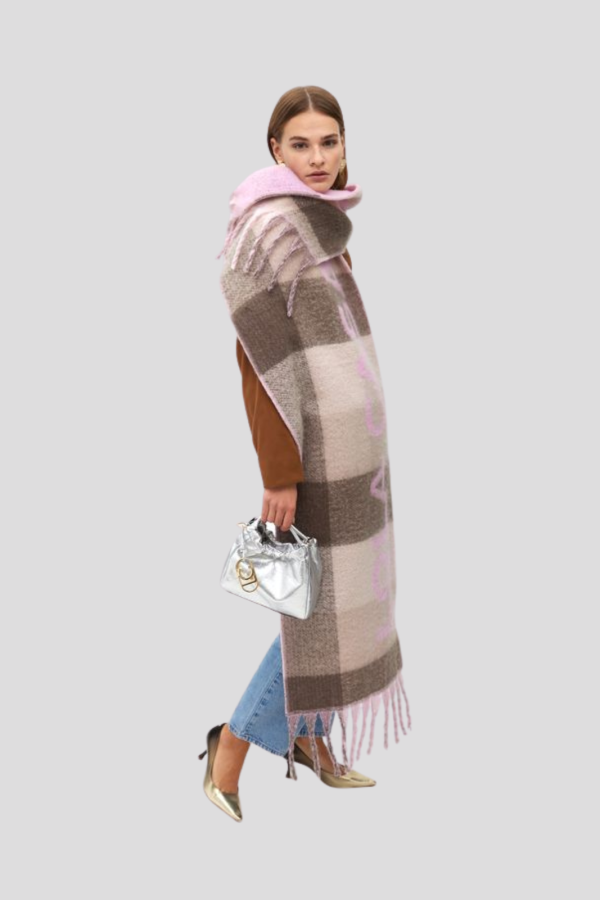Large logo check scarf