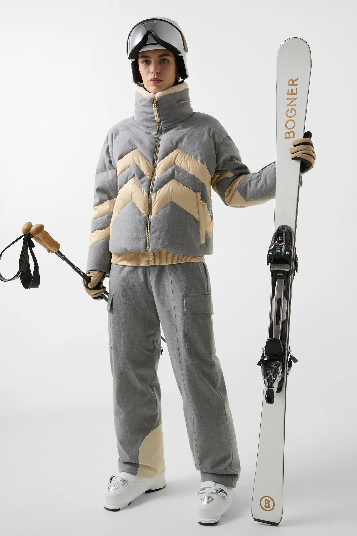 254-3157-9758-012_s01_life_outfit_01_b2c_1761817973