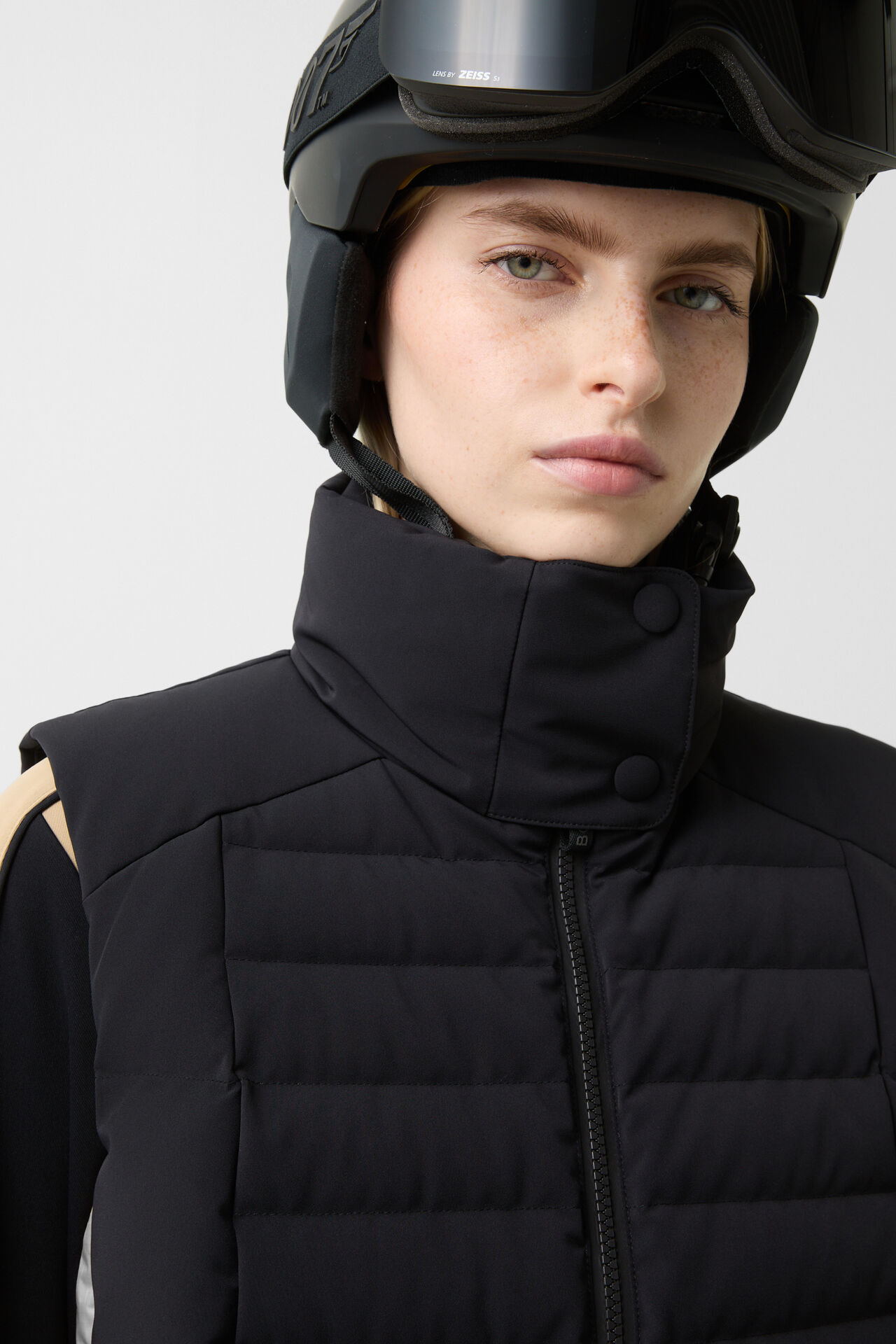 254-3196-6269-026_s01_life_detail_01_b2c_1760768629