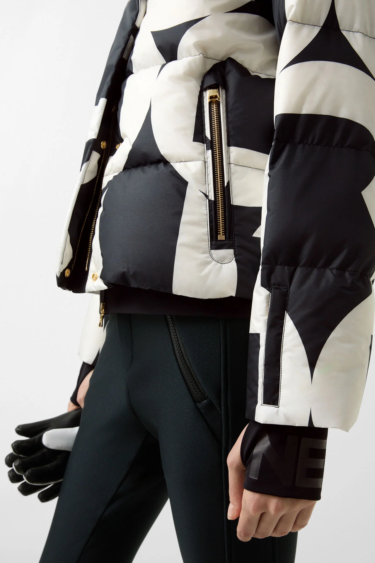 254-3160-9798-753_s01_life_detail_04_b2c_1760767998