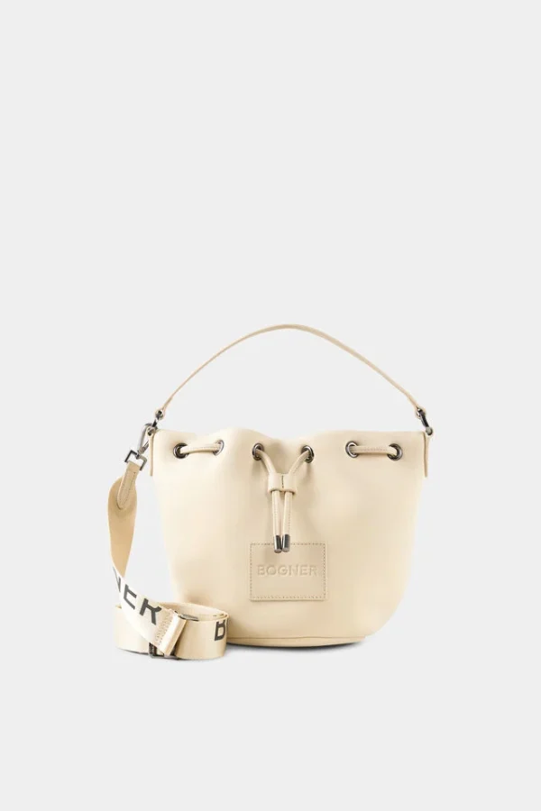alvier ines matchsack svo