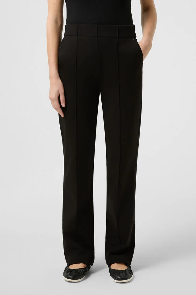 262-1686-1236-026_s01_life_frontbottom_01_b2c_1764083870