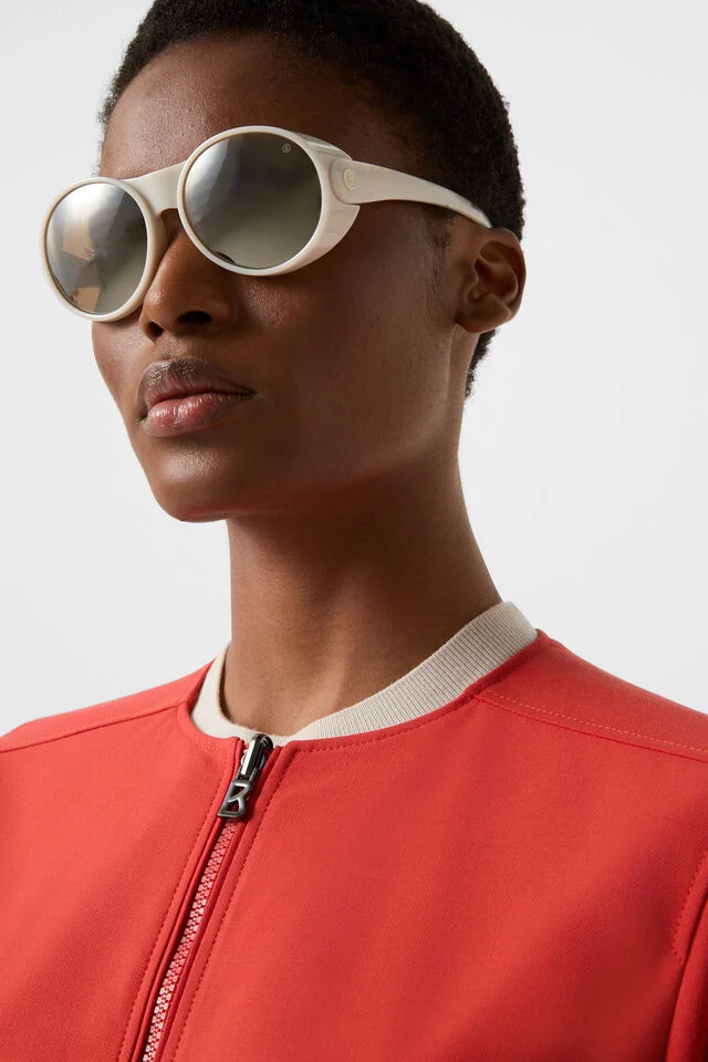 262-3662-9168-576_s01_life_detail_01_b2c_1764080896