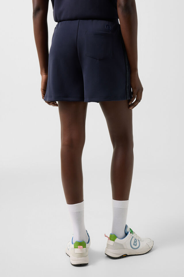 262-1252-8881-464_s01_life_backbottom_01_b2c_1772184021