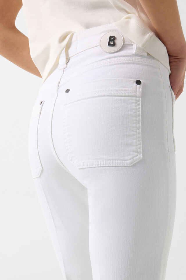 262-1620-1262-031_s01_life_detail_02_b2c_1770291875