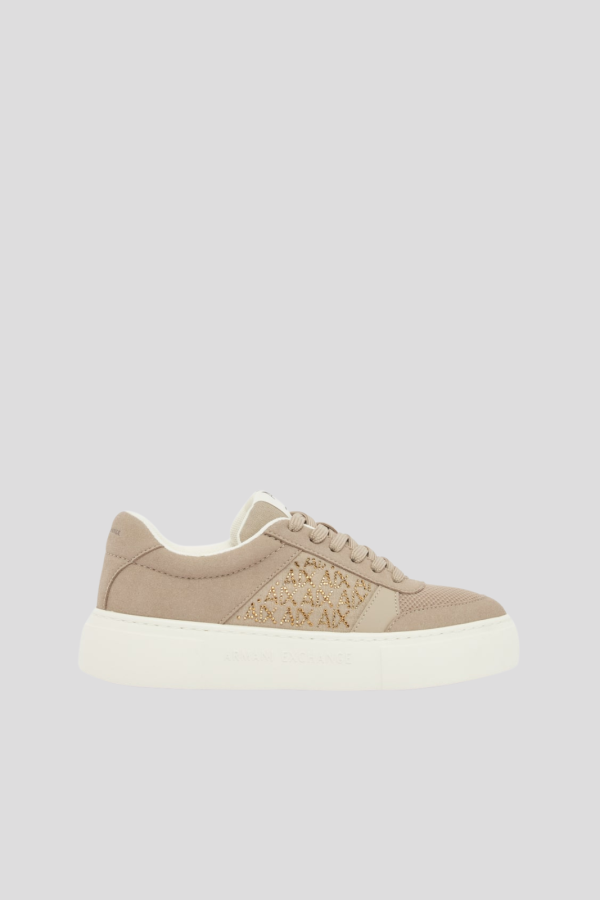 SNEAKER