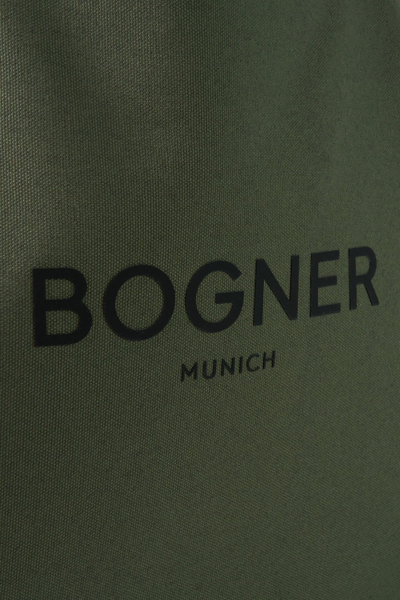 262-6744-Z013-603_s02_still_detail_01_b2c_1774034362