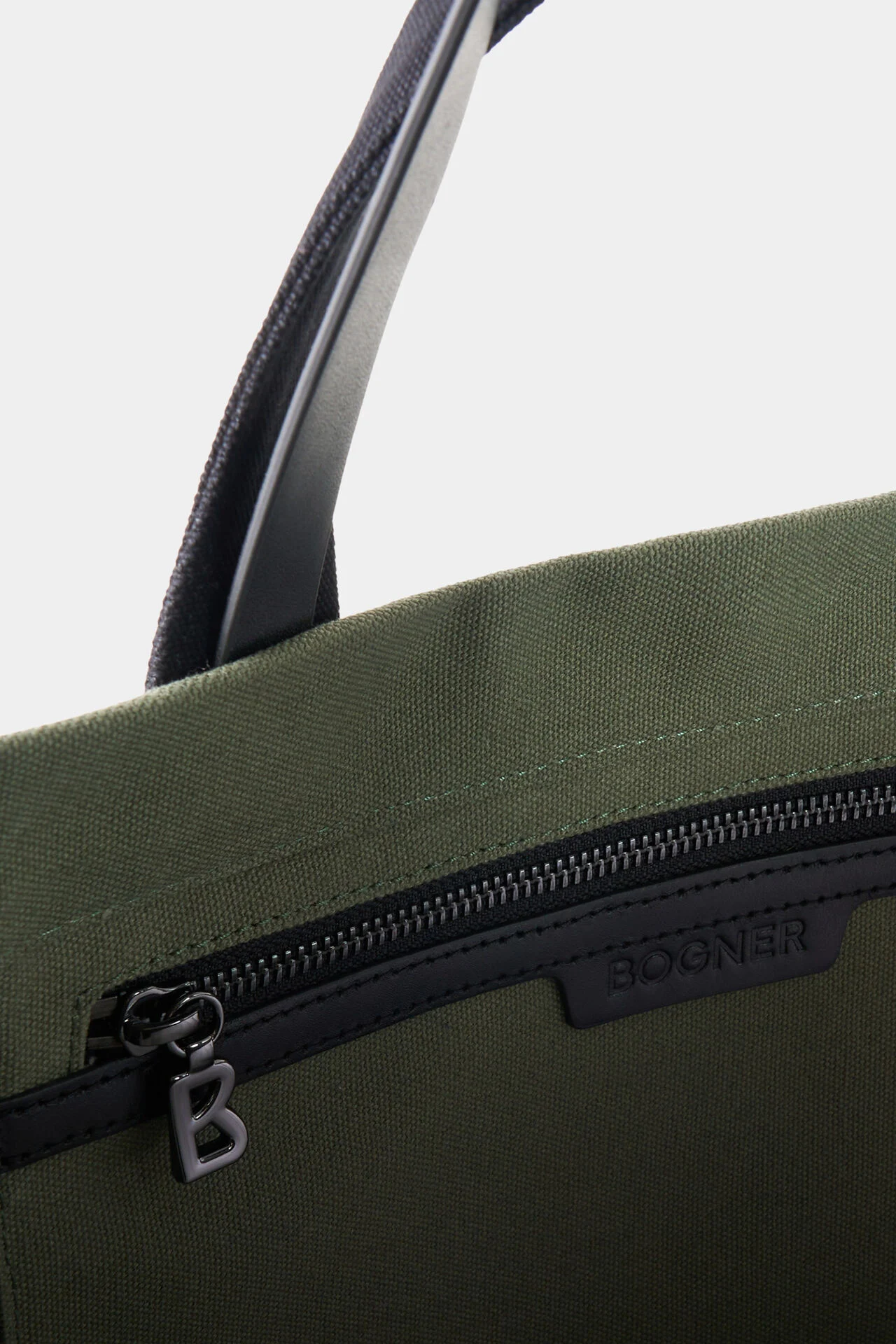 262-6744-Z013-603_s02_still_detail_02_b2c_1774034362