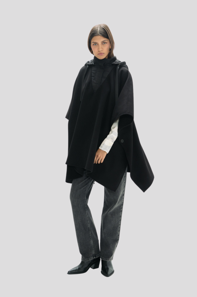 Wool Cape with Combined Nylon Collar